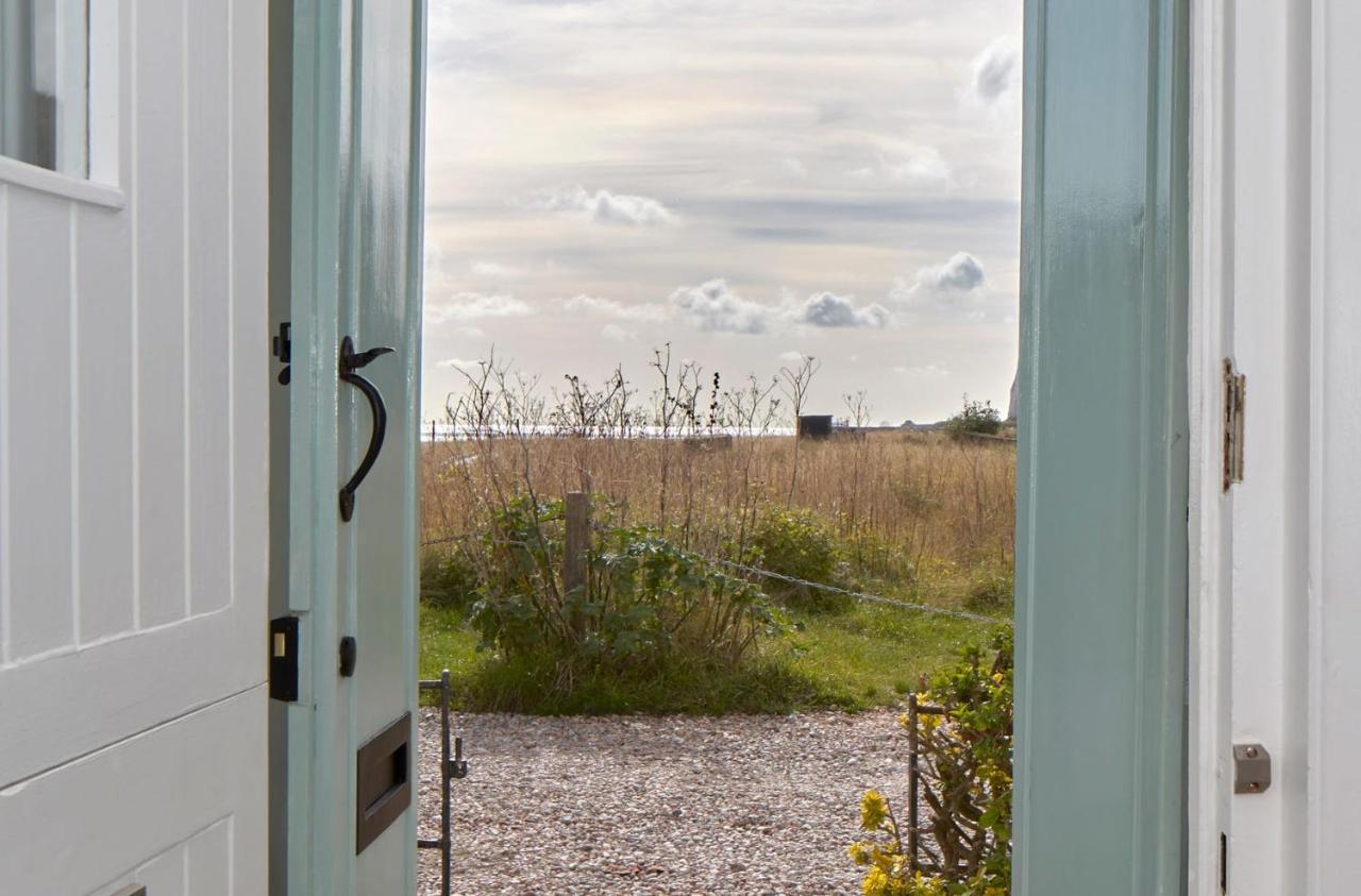 A Cool Coastal Retreat On Kingsdown Beach - The White House Villa Deal Eksteriør bilde