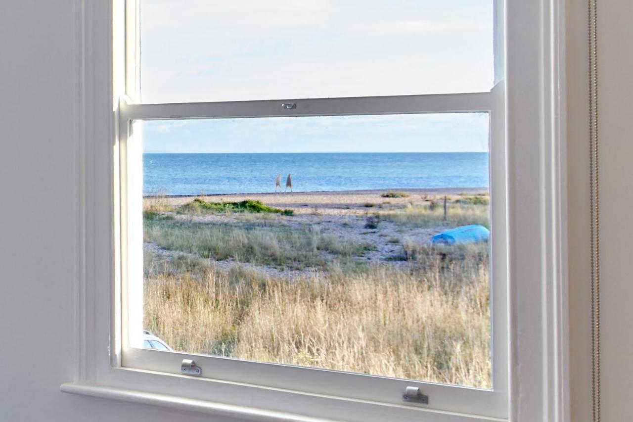 A Cool Coastal Retreat On Kingsdown Beach - The White House Villa Deal Eksteriør bilde
